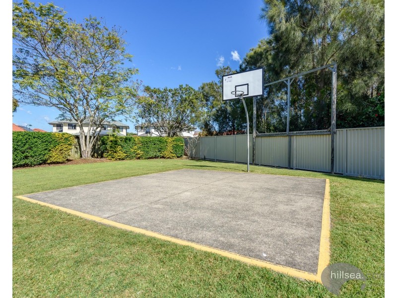 27/88 Cotlew Street East, Southport QLD 4215