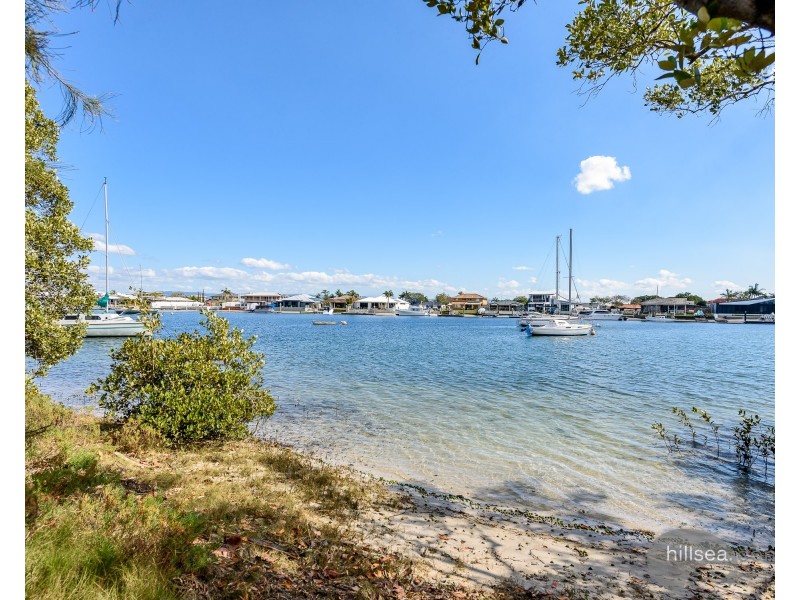 1/43 Paradise Parade, Paradise Point QLD 4216