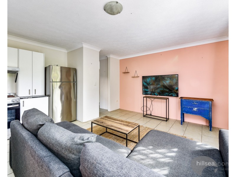 1/29 Bath Street, Labrador QLD 4215