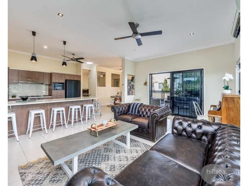 114 Ormeau Ridge Road, Ormeau Hills QLD 4208