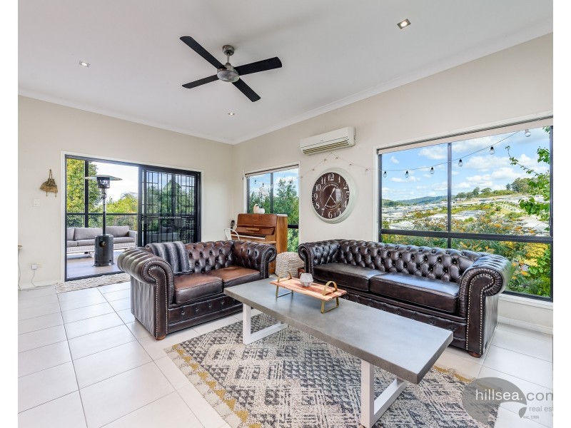 114 Ormeau Ridge Road, Ormeau Hills QLD 4208