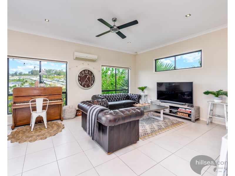 114 Ormeau Ridge Road, Ormeau Hills QLD 4208