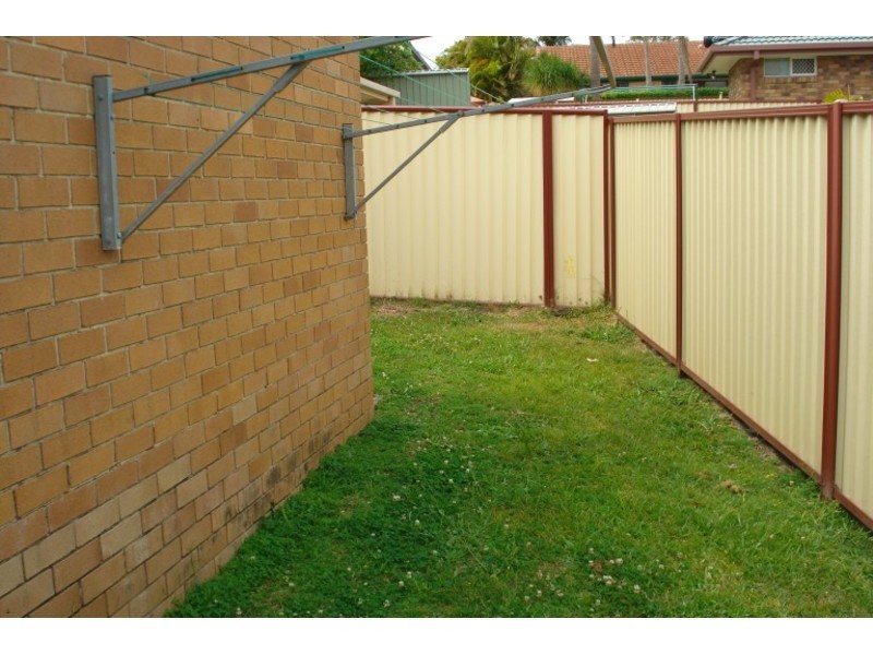 1/11 Gladys Street, Labrador QLD 4215