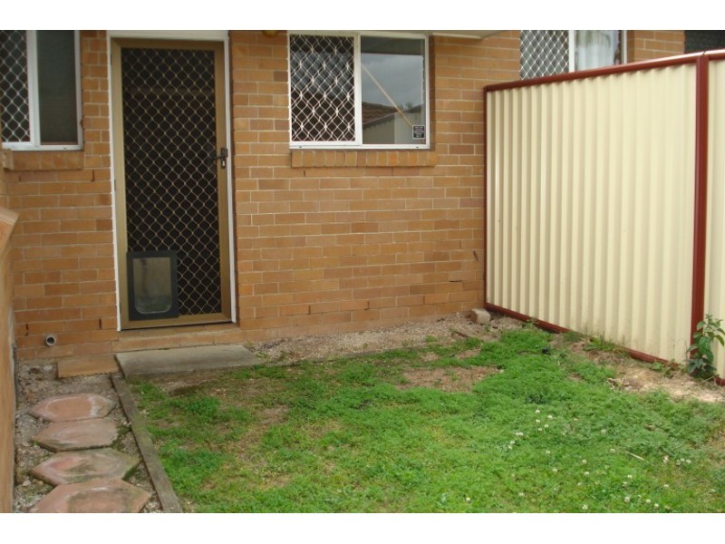 1/11 Gladys Street, Labrador QLD 4215