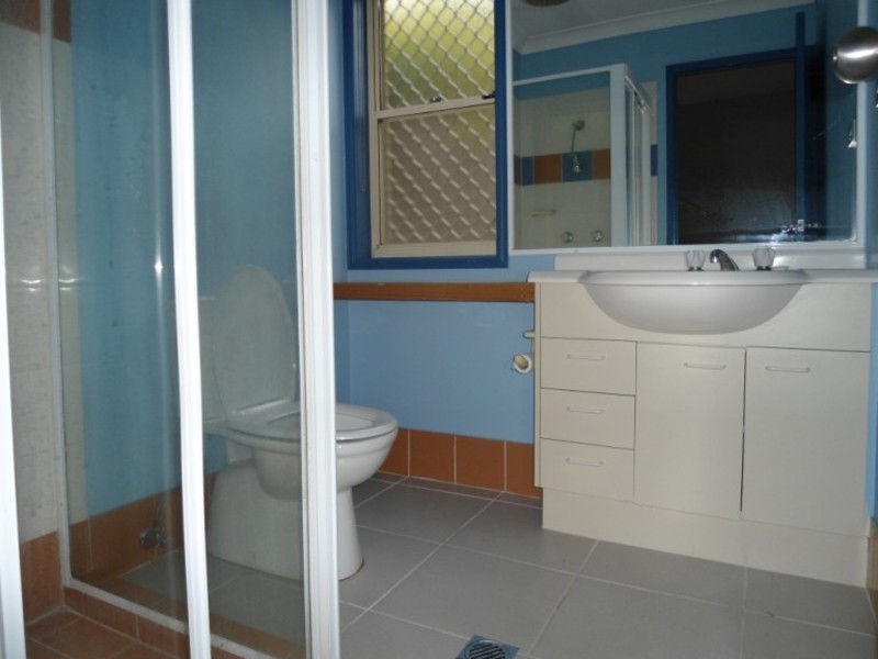 1/499 Pine Ridge Road, Runaway Bay QLD 4216