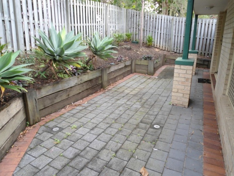 1/499 Pine Ridge Road, Runaway Bay QLD 4216