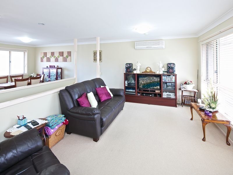 2/45 Paradise Parade, Paradise Point QLD 4216