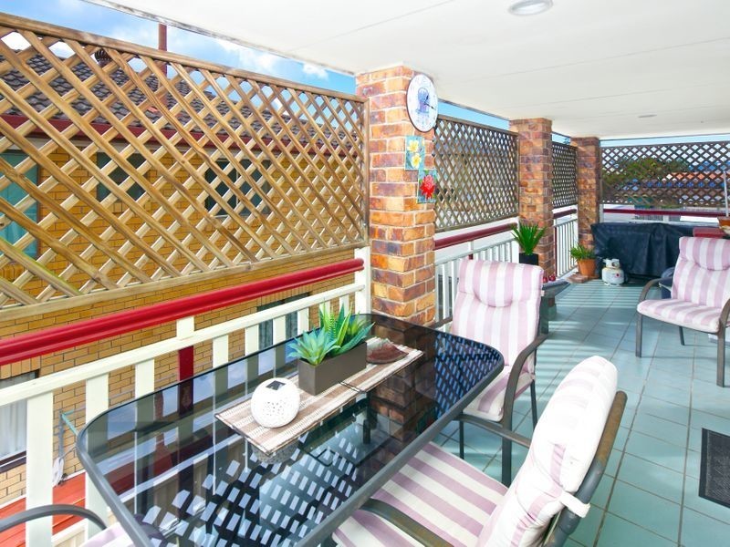 2/45 Paradise Parade, Paradise Point QLD 4216