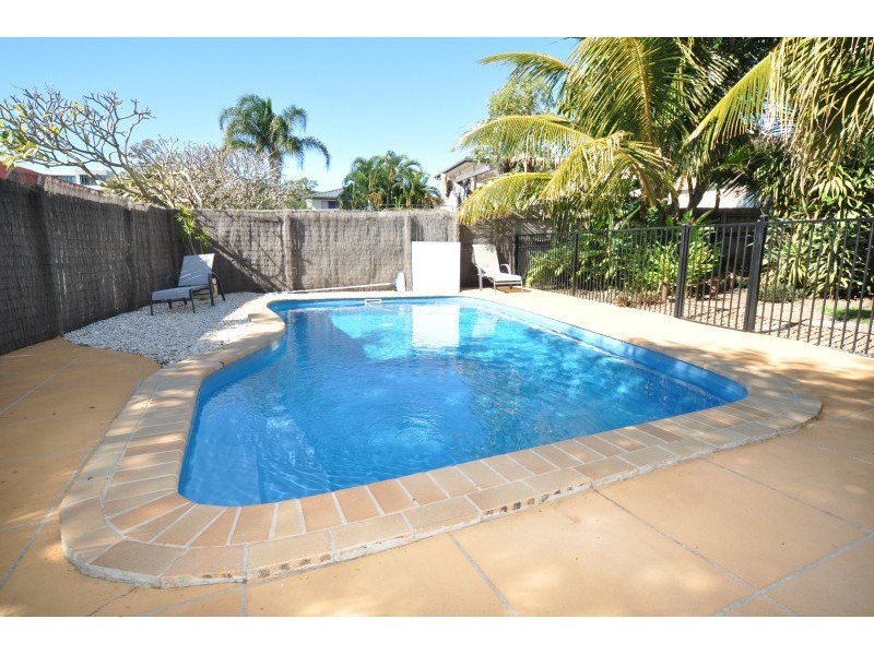 5 Bluegum Avenue, Hollywell QLD 4216