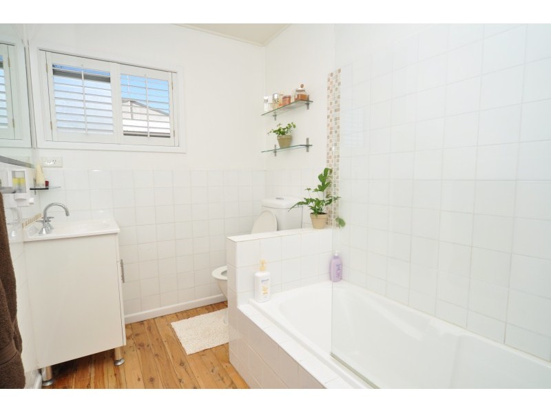 5 Bluegum Avenue, Hollywell QLD 4216