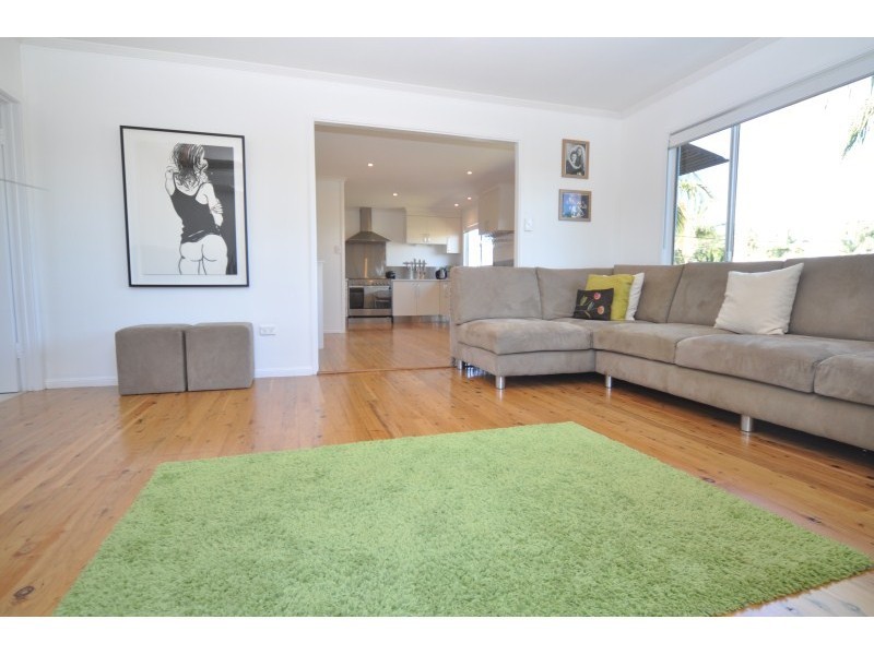 5 Bluegum Avenue, Hollywell QLD 4216