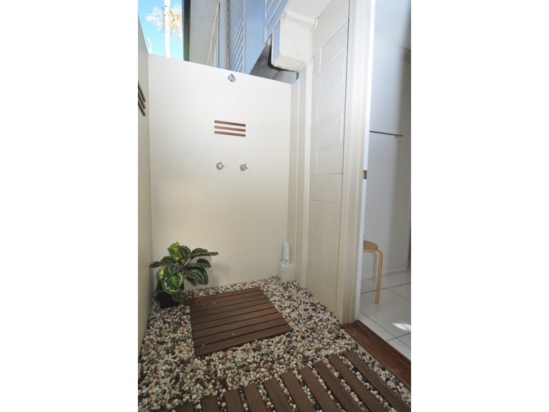 5 Bluegum Avenue, Hollywell QLD 4216