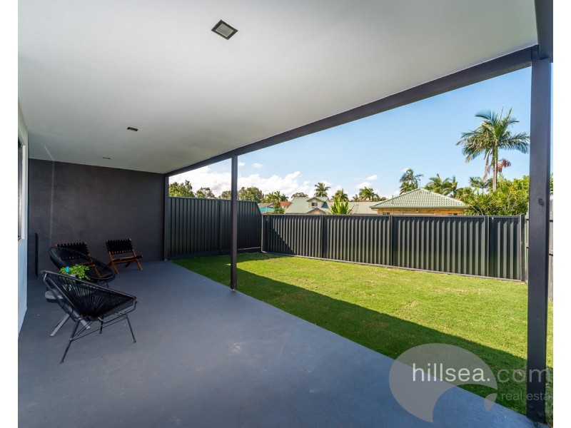 2/15 Crystal Reef Drive, Coombabah QLD 4216