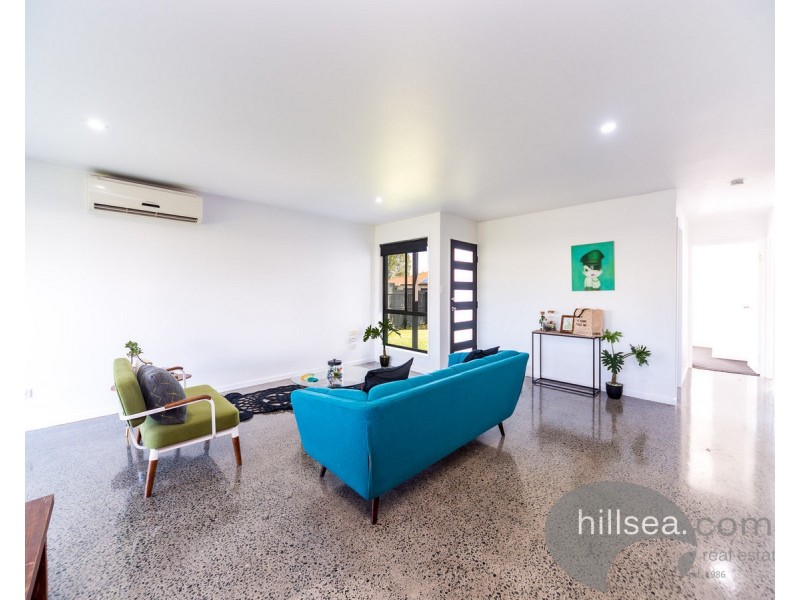 2/15 Crystal Reef Drive, Coombabah QLD 4216