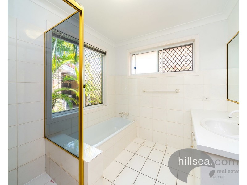 19 Rebbechi Court, Parkwood QLD 4214