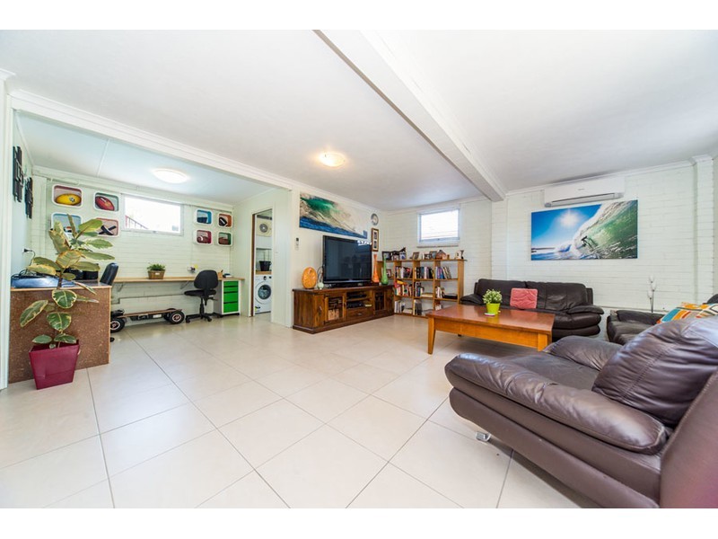 22 Kurrajong Avenue, Hollywell QLD 4216