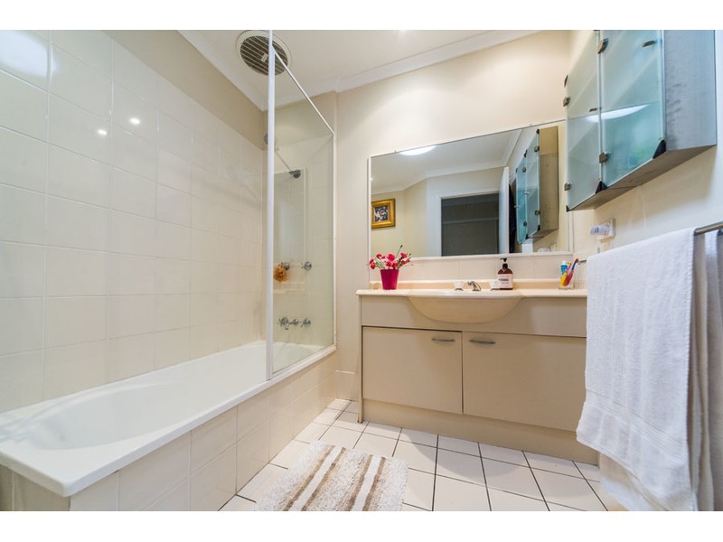 53/643 Pine Ridge Road, Biggera Waters QLD 4216
