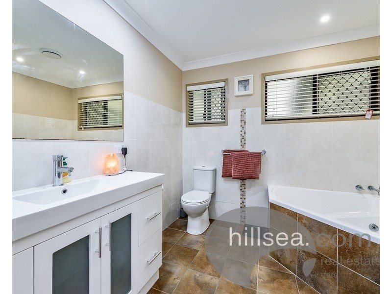 43 Allinga Street, Coombabah QLD 4216