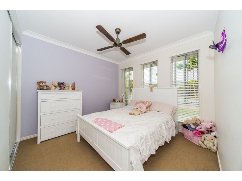 12 Starkey Street, Pacific Pines QLD 4211