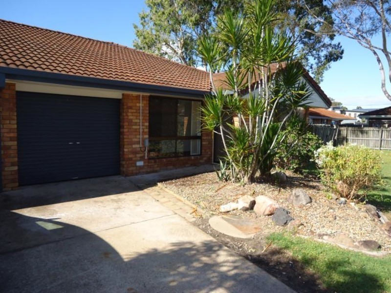 3/145 Central Street, Labrador QLD 4215