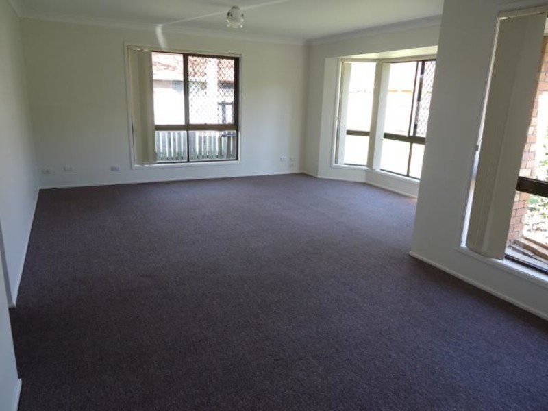 3/145 Central Street, Labrador QLD 4215
