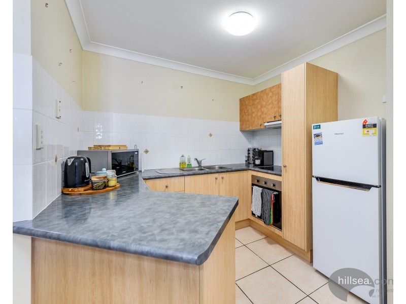 17/89-91 Bayview Street, Runaway Bay QLD 4216