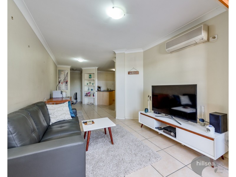 17/89-91 Bayview Street, Runaway Bay QLD 4216