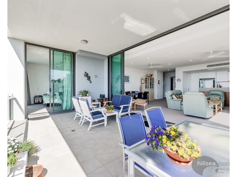 6401/323 Bayview Street, Hollywell QLD 4216