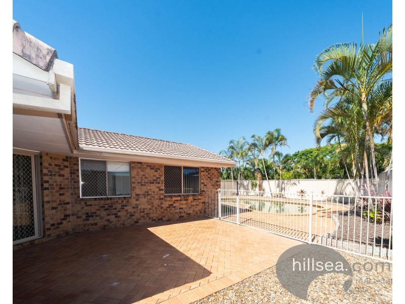 16 Waranga Way, Coombabah QLD 4216