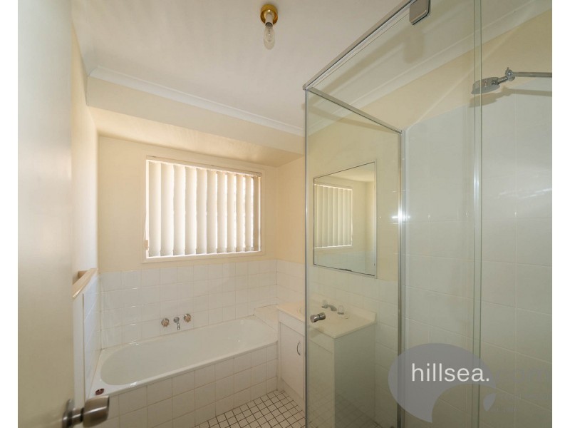 16 Waranga Way, Coombabah QLD 4216