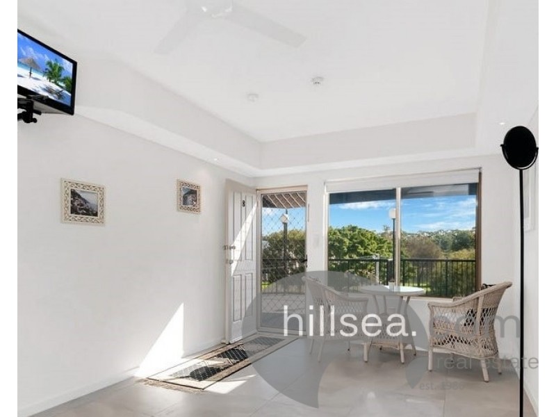 8 & 9/1 Pinnaroo Street, Hope Island QLD 4212
