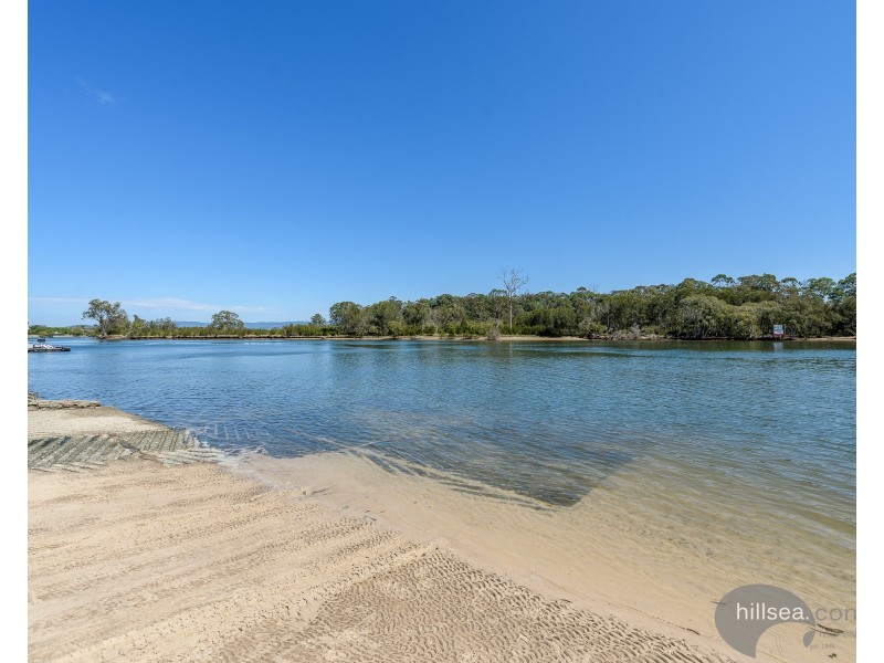 8 & 9/1 Pinnaroo Street, Hope Island QLD 4212