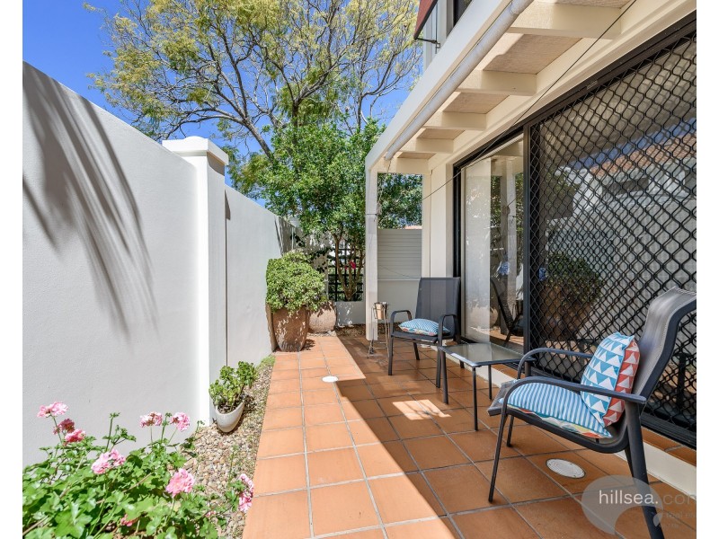 80/60-76 Caseys Road, Hope Island QLD 4212