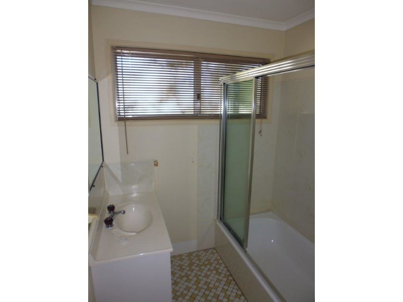 32 Turana Street, Coombabah QLD 4216