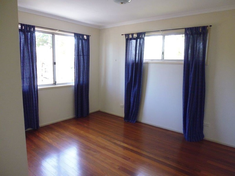 32 Turana Street, Coombabah QLD 4216