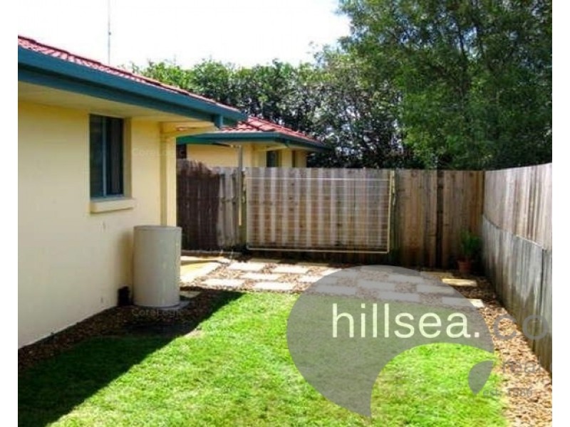 4/6 Buddy Holly Close, Parkwood QLD 4214