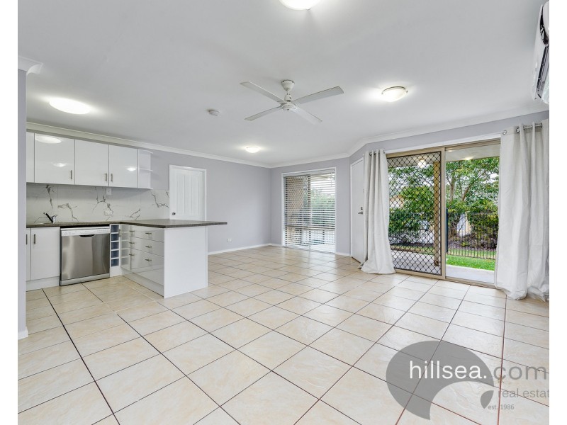 3/137 Olsen Avenue, Labrador QLD 4215