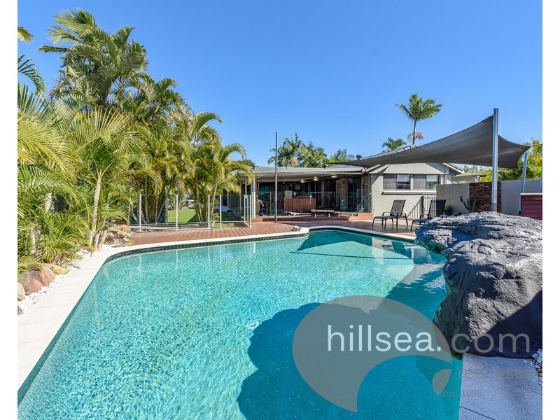 5 Morwell Court, Helensvale QLD 4212