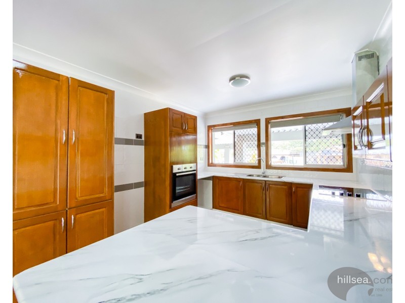 5 Morwell Court, Helensvale QLD 4212