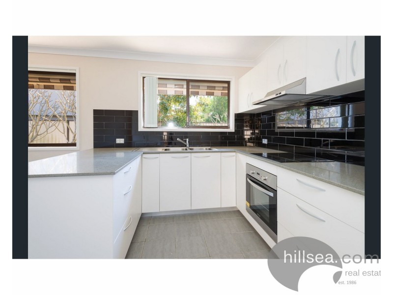 145 Oxley Drive, Hollywell QLD 4216