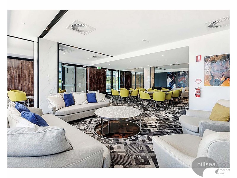 1808/5 Harbour Side Court, Biggera Waters QLD 4216