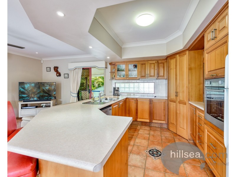 24 Maidstone Place, Parkwood QLD 4214