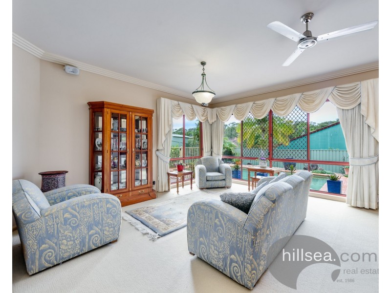 24 Maidstone Place, Parkwood QLD 4214