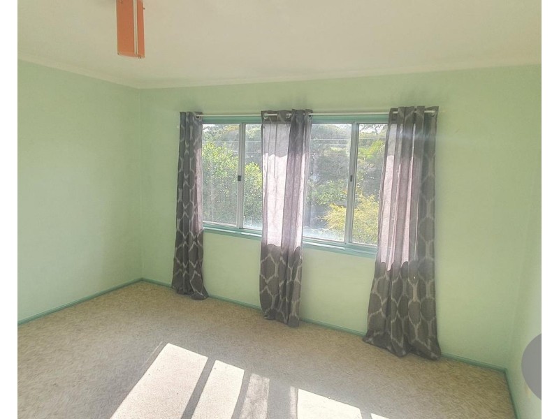 42 Hepworth Street, Arundel QLD 4214