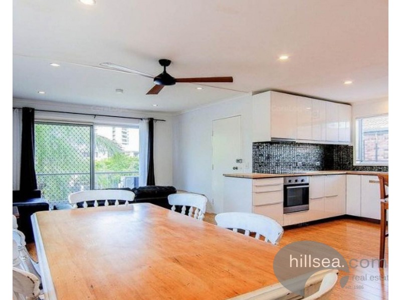 6/164 Frank Street, Labrador QLD 4215