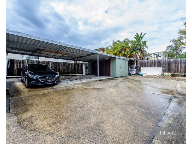 24 Jimmieson Avenue, Labrador QLD 4215
