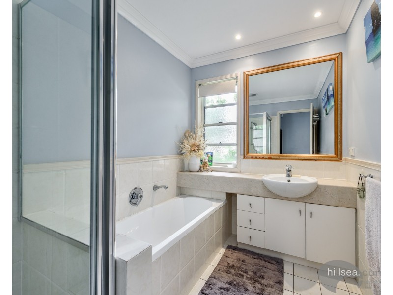 2/433 Brisbane Road, Coombabah QLD 4216