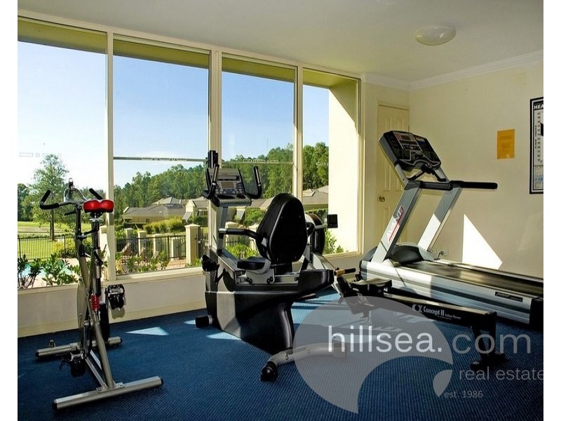 2/433 Brisbane Road, Coombabah QLD 4216