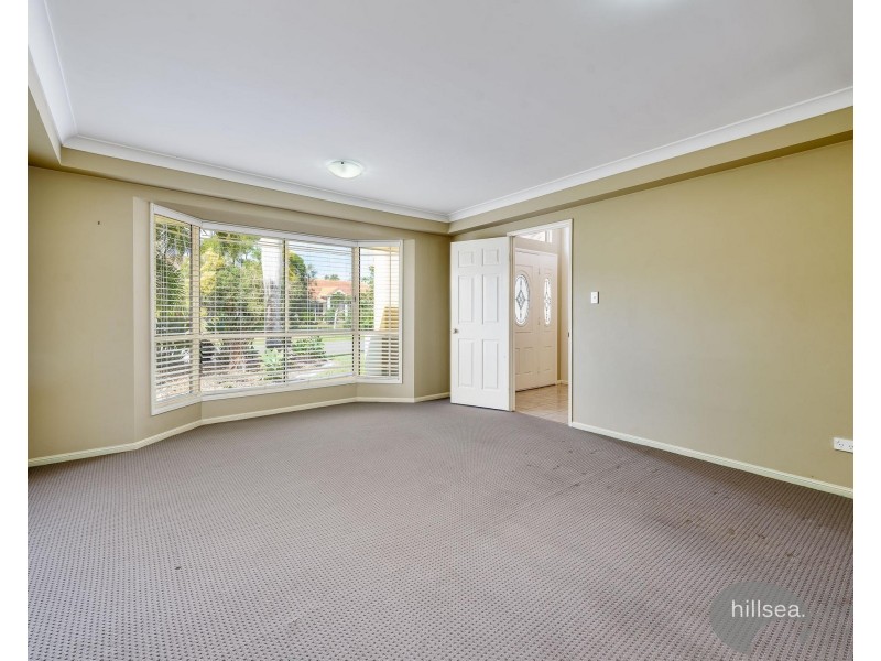 9 Oyster Cove Promenade, Helensvale QLD 4212