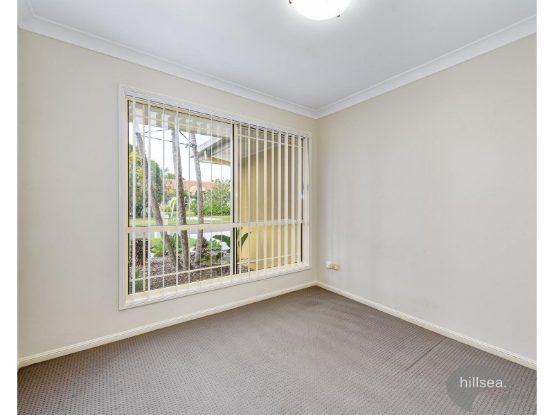 9 Oyster Cove Promenade, Helensvale QLD 4212